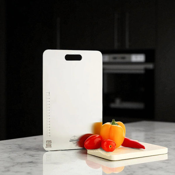 CHOPPING BOARD