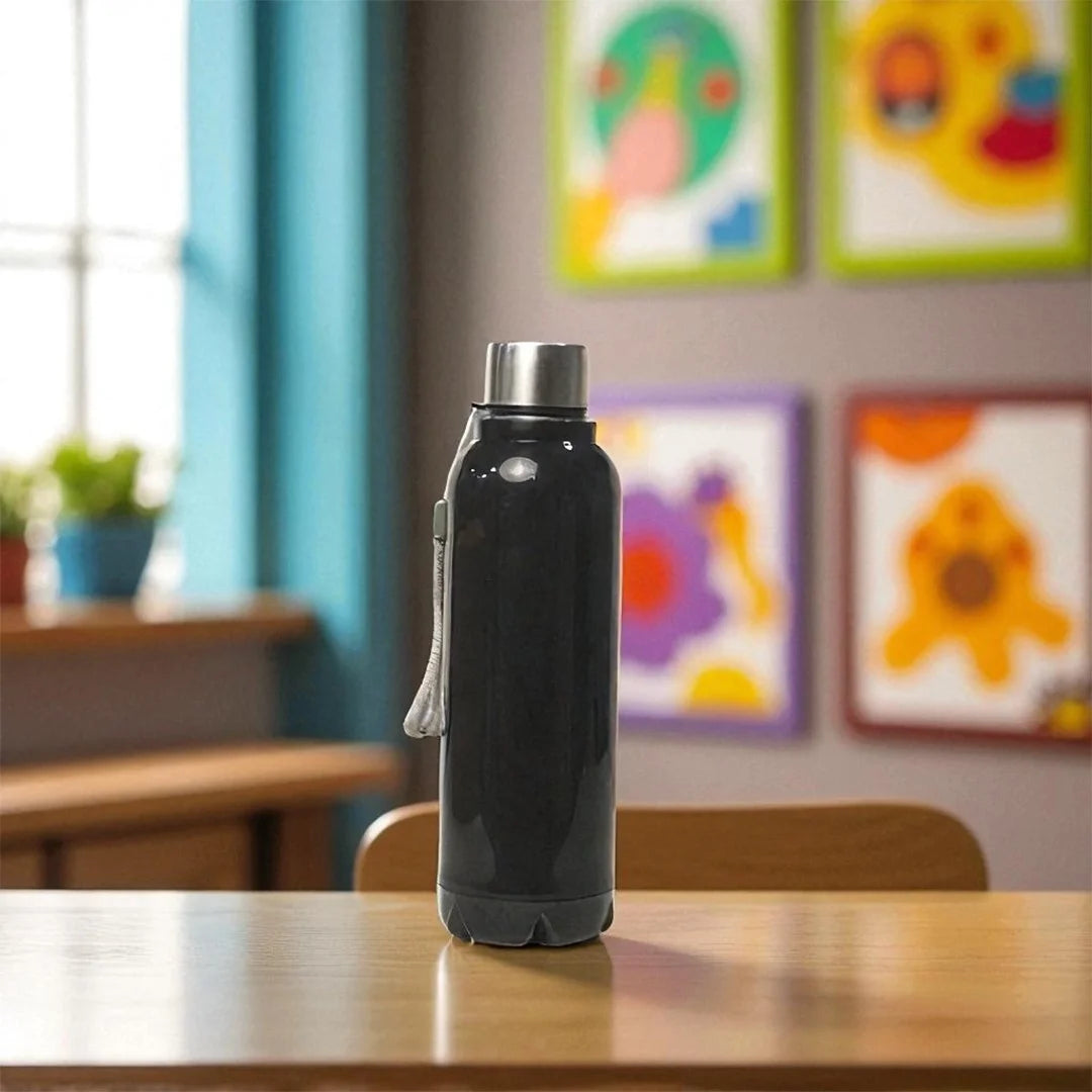 Kids Vacuum Bottle 700ml Black Captain America MM3407